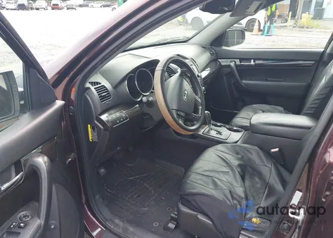 2012 Kia Sorento Lx from USA, damaged, VIN 5XYKT3A61CG198588